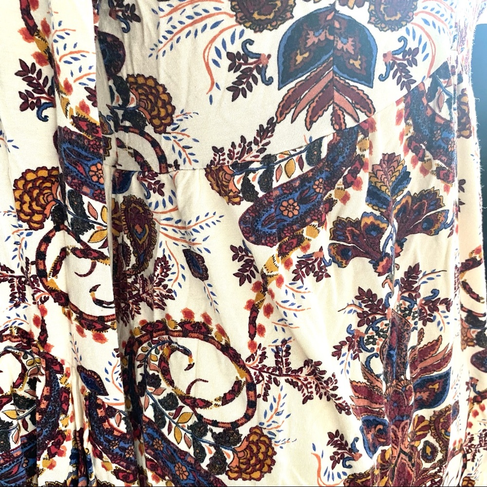 VENUS Cream & Burgundy Paisley Floral Deep V-neck Prairie Hippie Top - Picture 3 of 10